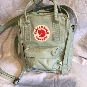 Fjallraven  Kånken Mint Green Crossbody Bag